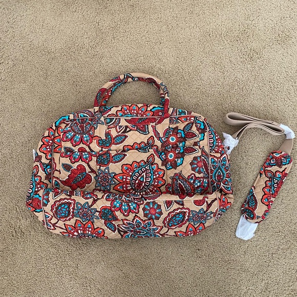 Vera B Iconic Weekender Travel Bag - Picture 3 of 12